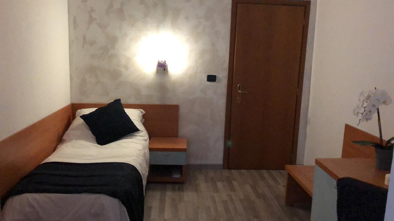 Aquam Albergo Acqui Terme Exterior foto